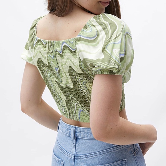 💗GET 20% OFF💗NWT Pacsun LA Hearts Smocked Tie Front Top Green - Picture 3 of 7